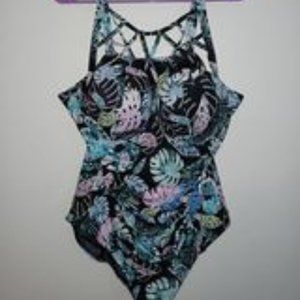 Torrid, Size 2, Tropical Swim Suit
